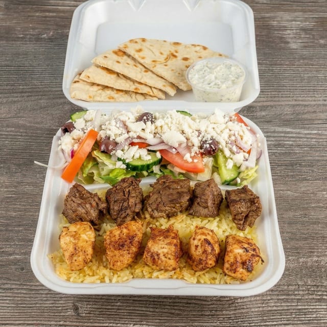 Beef & Chicken Combo Plate.